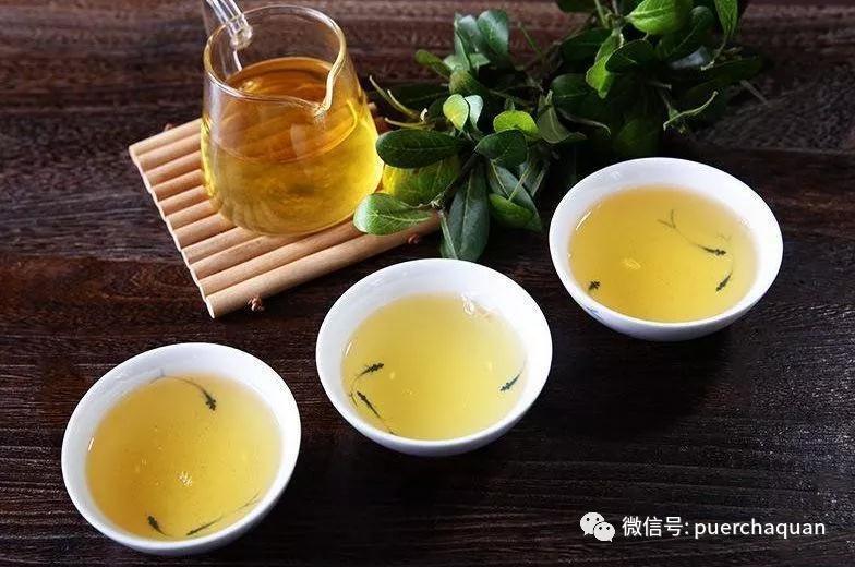 Why are the prices of Pu'er spring tea and autumn 