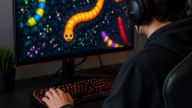 The Ultimate Guide to Downloading and Playing Wormate IO Online